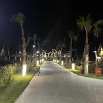 Ramada By Wyndham Thermal Hotel 5*