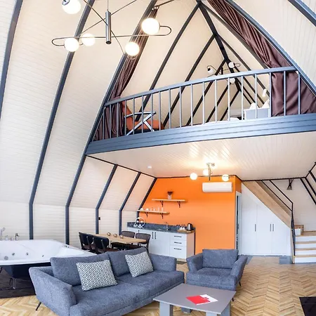 ホテル Ramada By Wyndham Thermal サパンジャ