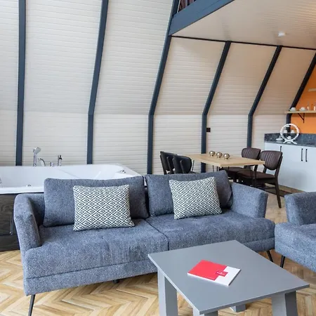 Ramada By Wyndham Thermal ホテル サパンジャ