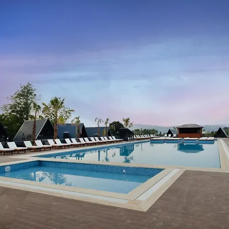 Ramada By Wyndham Thermal Hotel