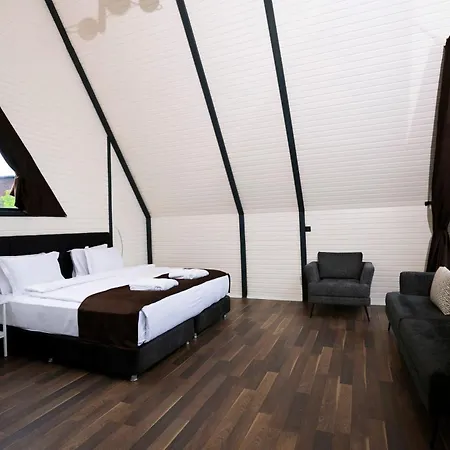 Ramada By Wyndham Thermal Hotel 5*