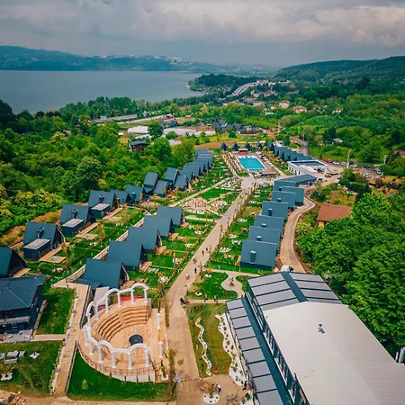 Ramada By Wyndham Thermal サパンジャ