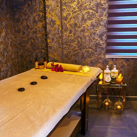 Ramada By Wyndham Thermal Hotel 5*