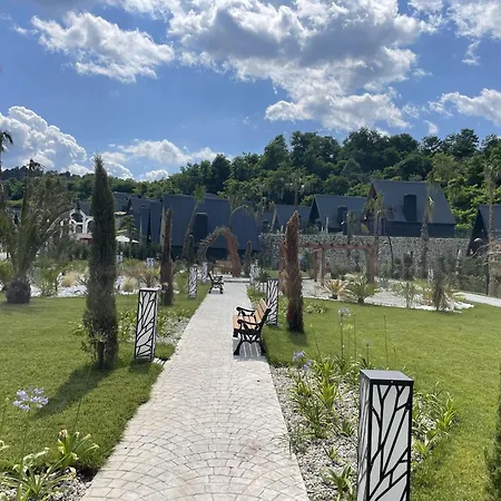 Ramada By Wyndham Thermal 酒店