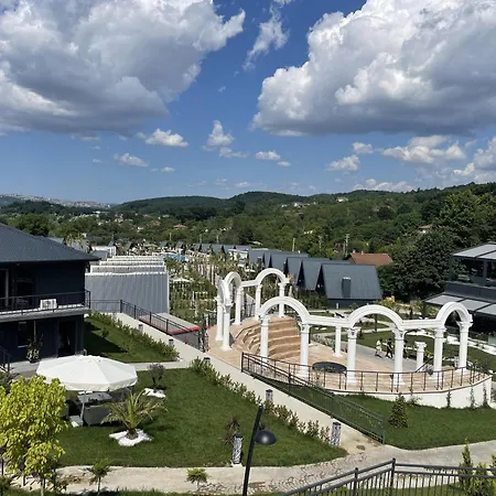 Ramada By Wyndham Thermal 5*