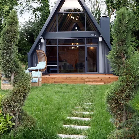 Ramada By Wyndham Thermal 酒店 5*