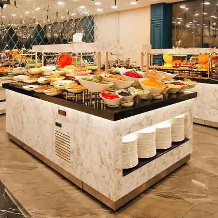 Ramada By Wyndham Thermal 酒店 5*