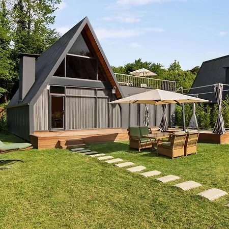 Ramada By Wyndham Thermal 5* 萨潘贾