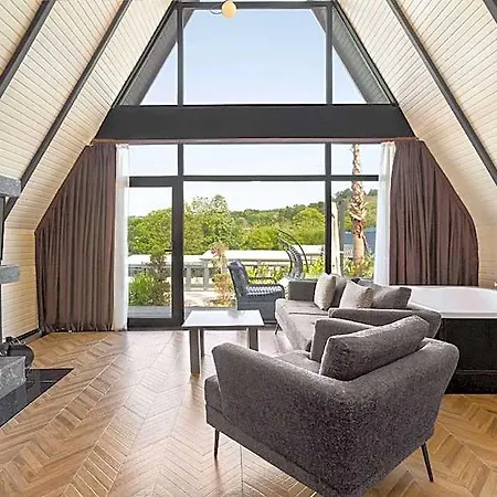 Ramada By Wyndham Thermal Szálloda 5*