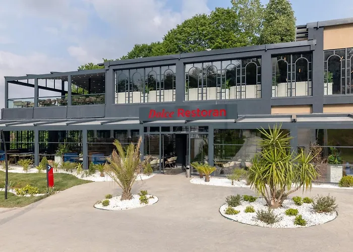 Hotel Ramada By Wyndham Thermal 5*