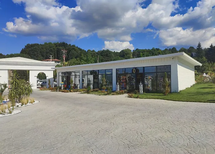 Hotel Ramada By Wyndham Thermal 5*