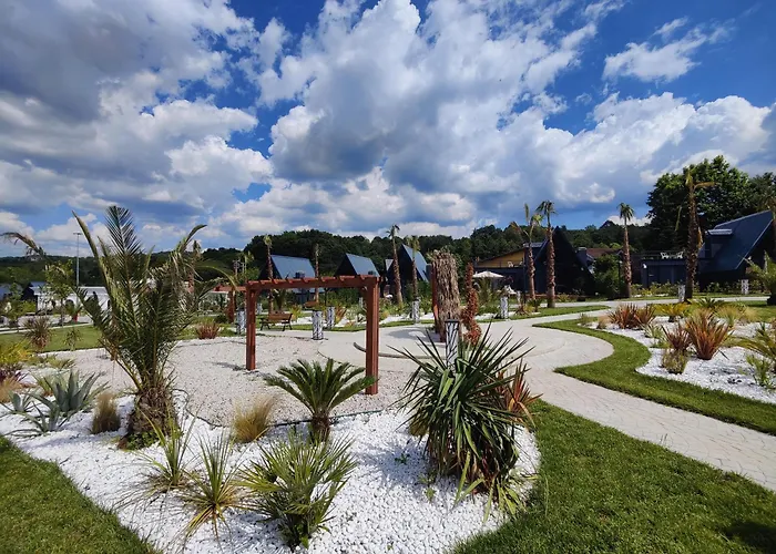 Ramada By Wyndham Thermal 5*