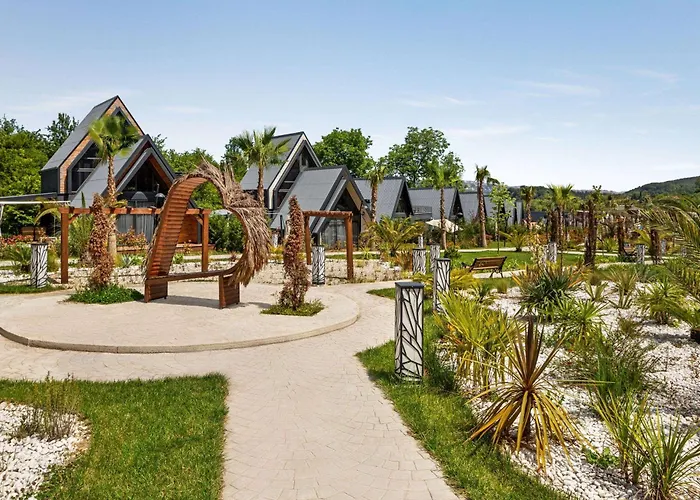 Ramada By Wyndham Thermal Hotel 5*